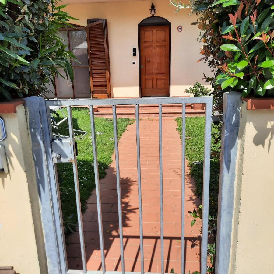 La Casa Di Sandra Pugnano Exteriör bild